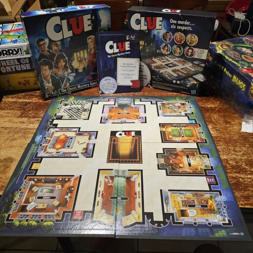Clue Classic Mystery Board Game 2-6 Players Ages 8+ Hasbro Gaming 2